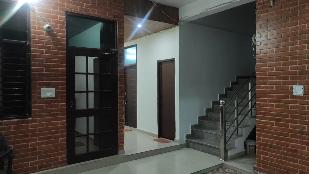 Daksh Home main entrance — boys hostel near UPES Kandoli Dehradun